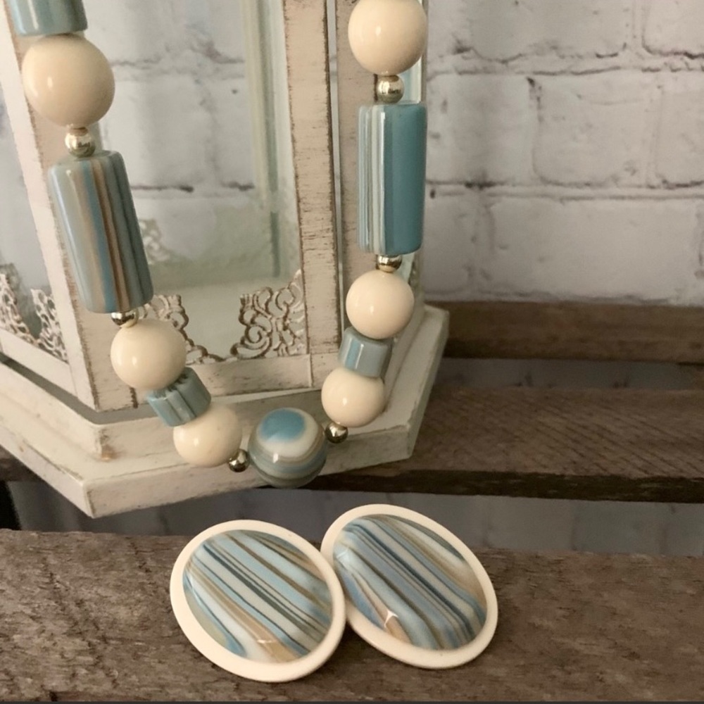 Retro 80’s Necklace and earring Set Chunky Spring Jewelry